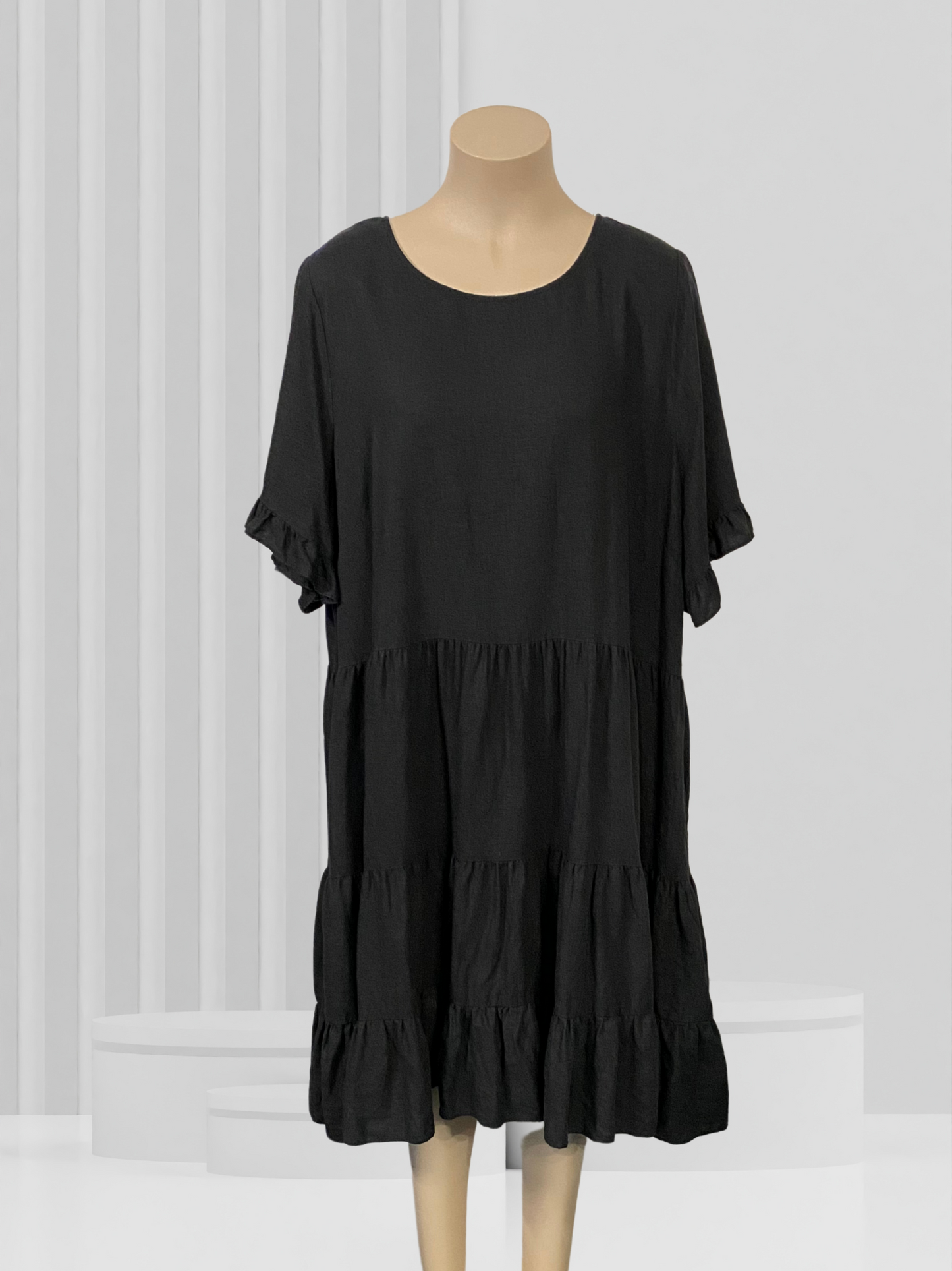 WILD CHILD Black Dress Size 20