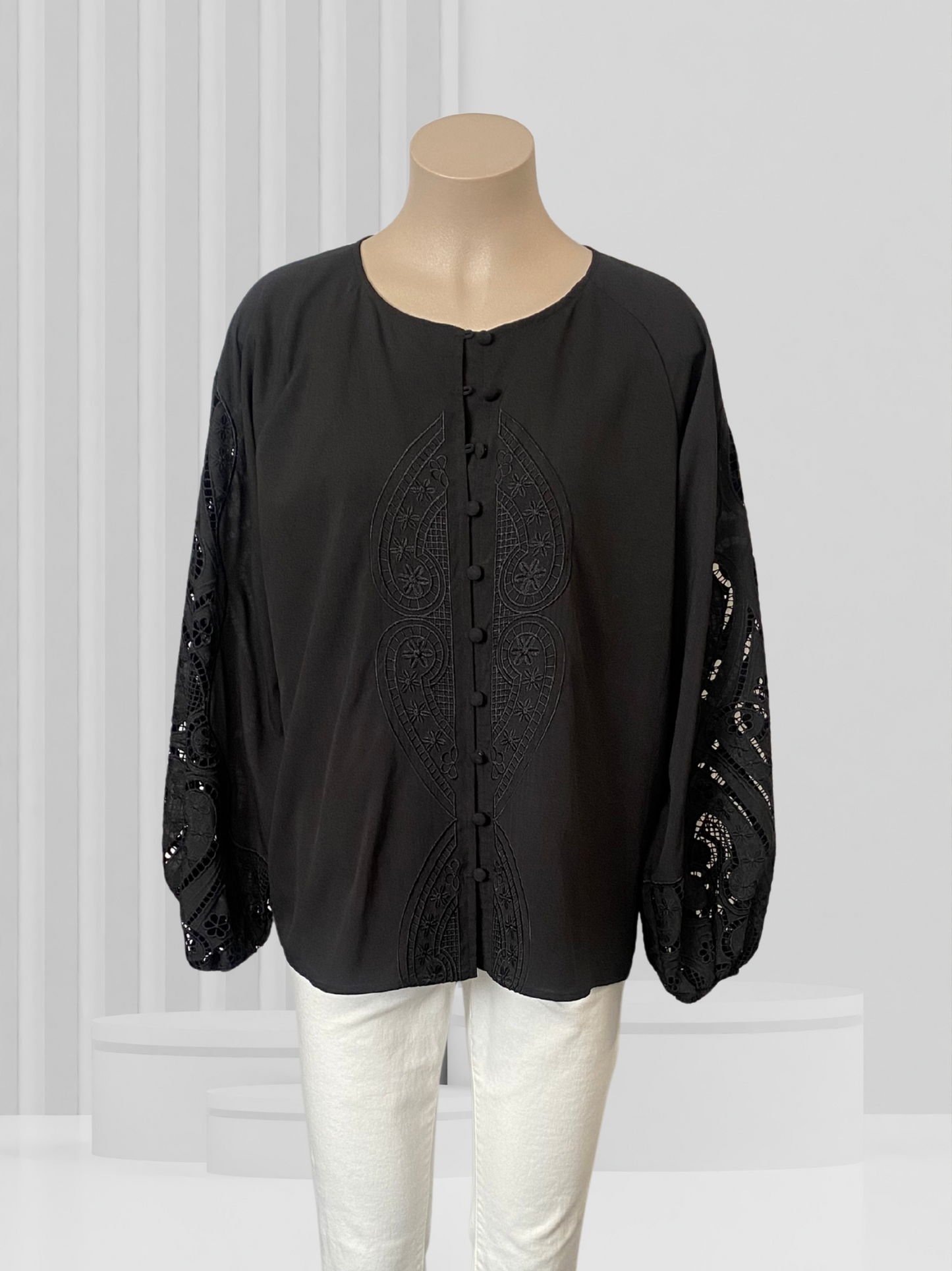 AMAYA Black Top Size 14
