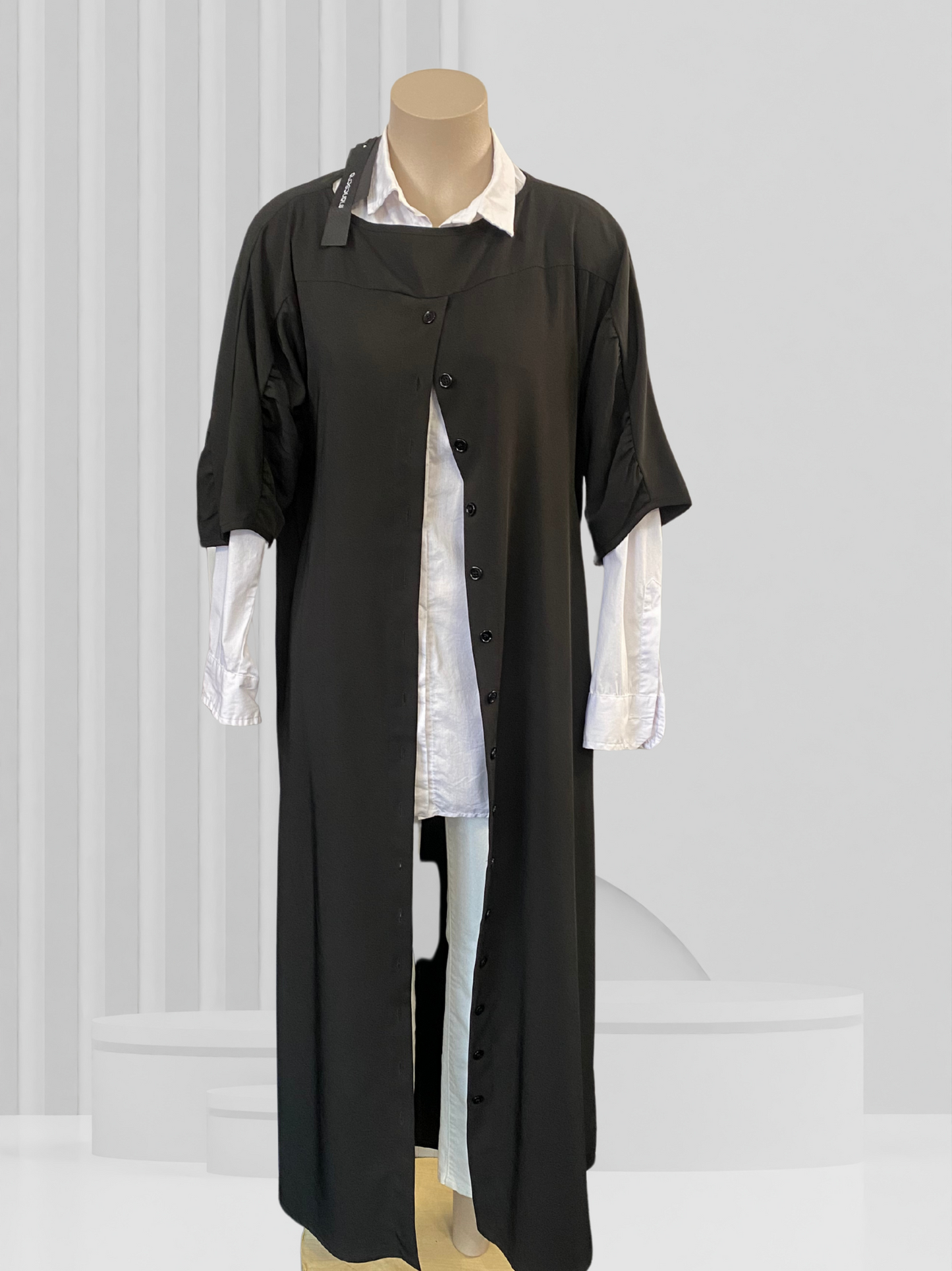 MANESERA Black Top & White Shirt Size M