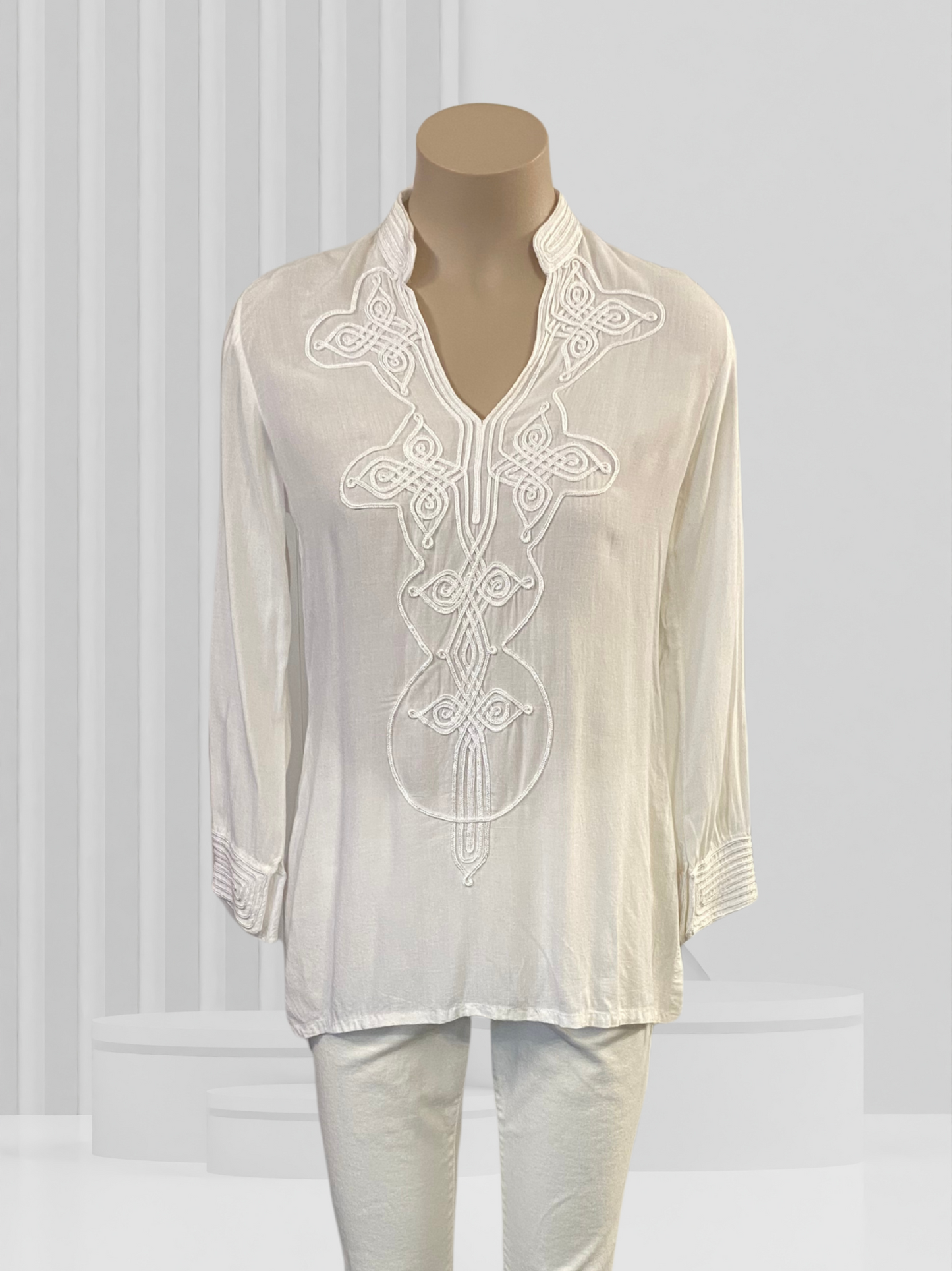 NO LABEL White Top Size 10