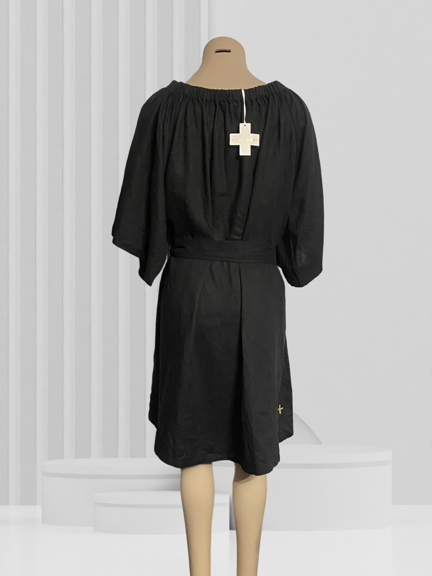 STELLA + GEMMA Black Linen Dress Size 12 - BNWT