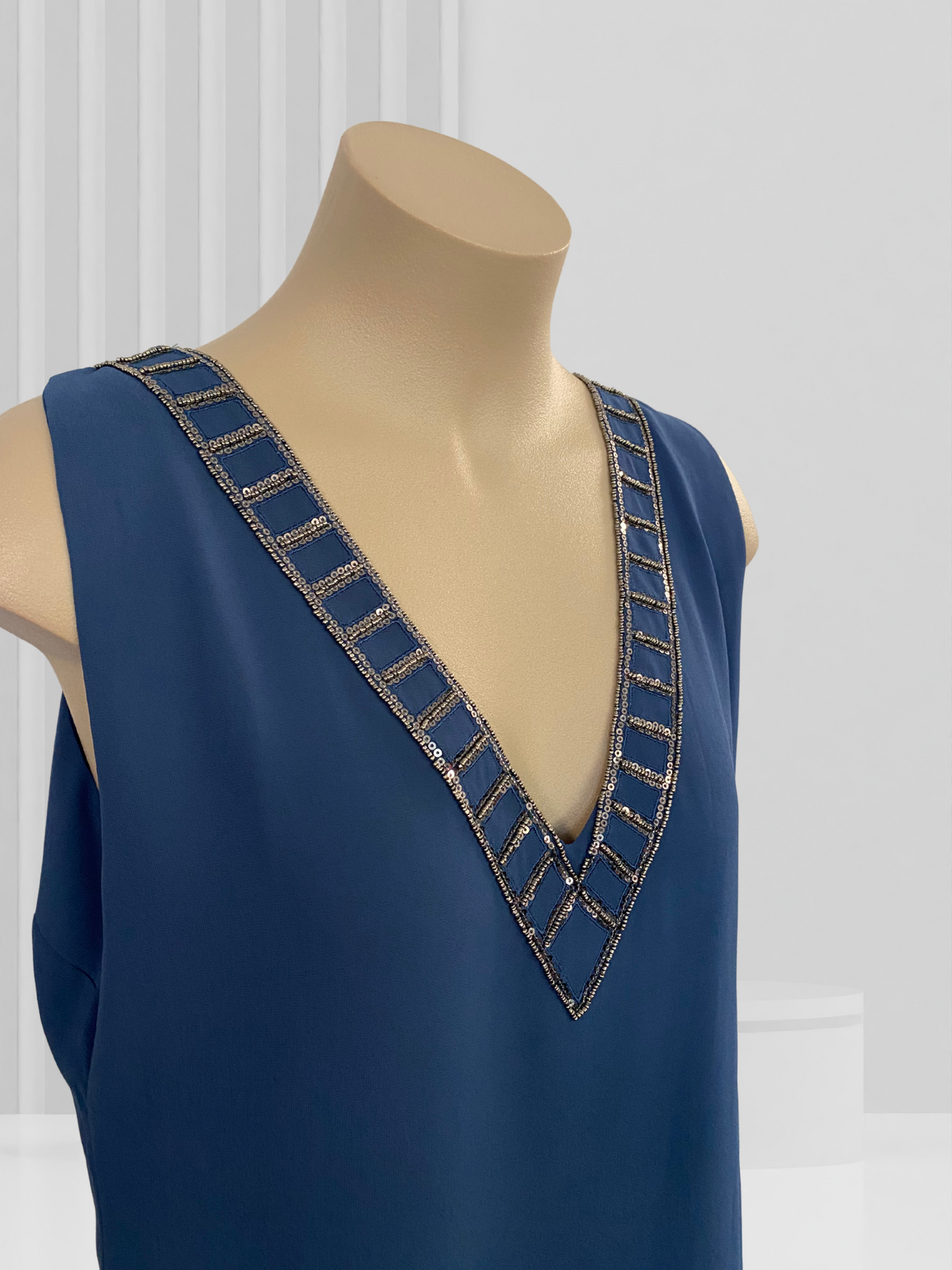 MAX Blue Top Size 12