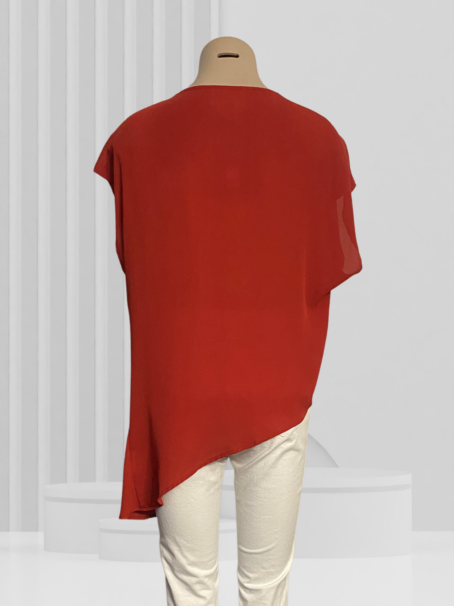 RICOCHET Red Top Size 10
