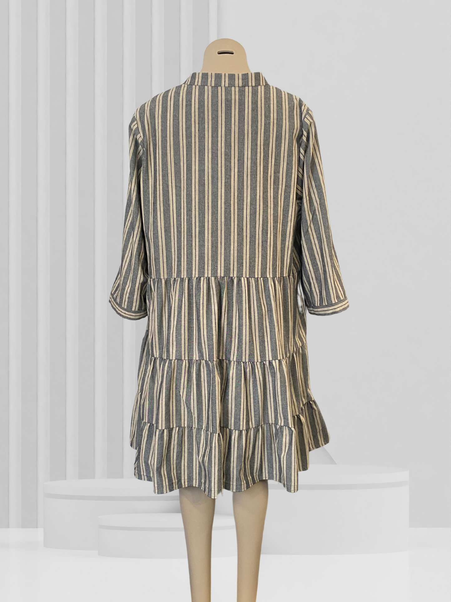 REFINITY Grey Stripe Dress Size XL