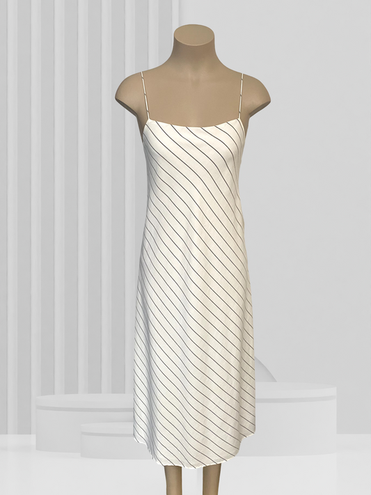 C&M (Camilla and Marc) White Dress Size 10/12