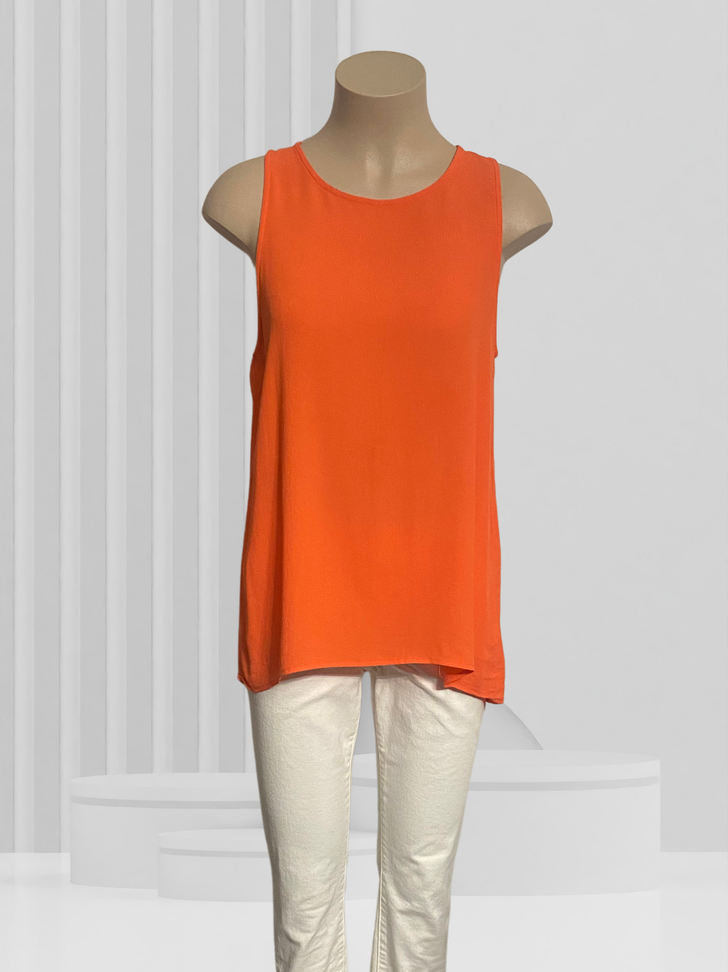 SHILLA Orange Top Size M