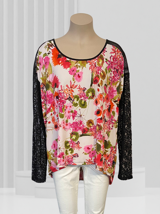 ANYONE'S DAUGHTER Red Floral Top Size 16