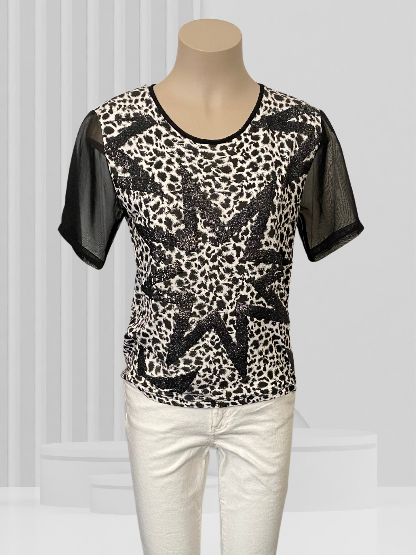 TOPSHOP Black & White Top Size 10