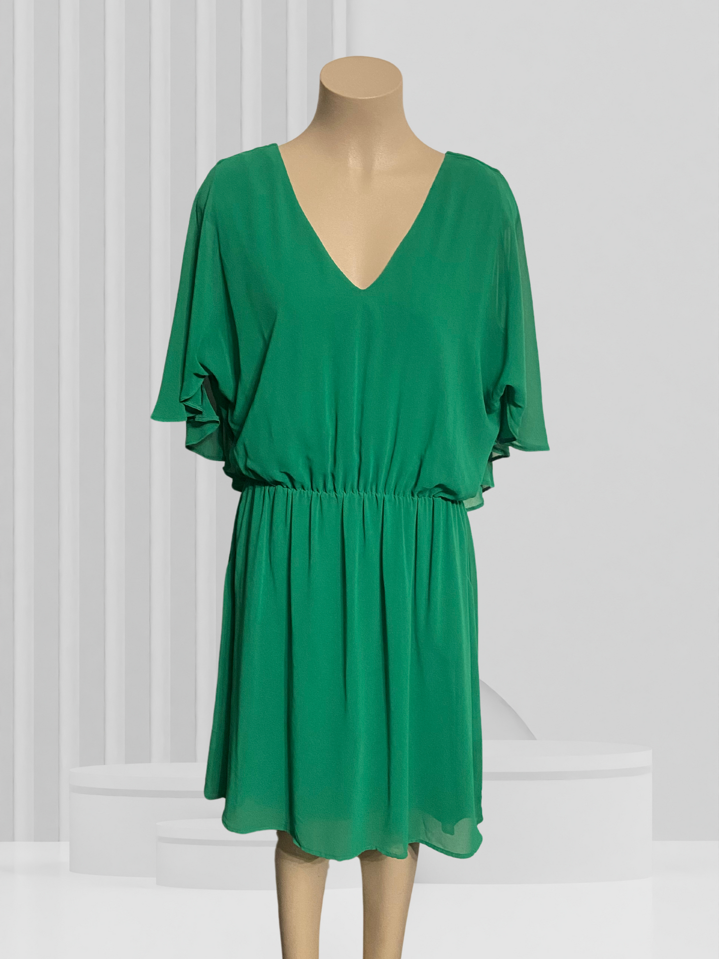 SIMPLY BE Green Dress Size 16?