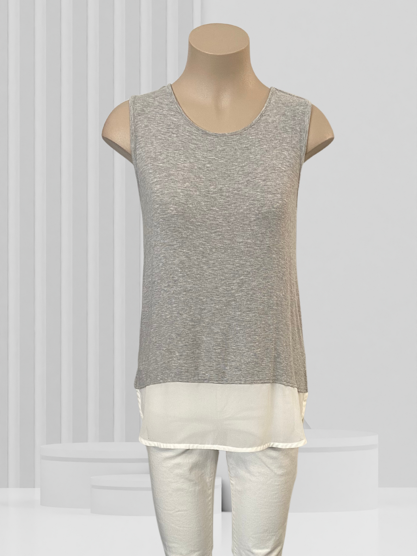 WITCHERY Grey & White Top Size XS