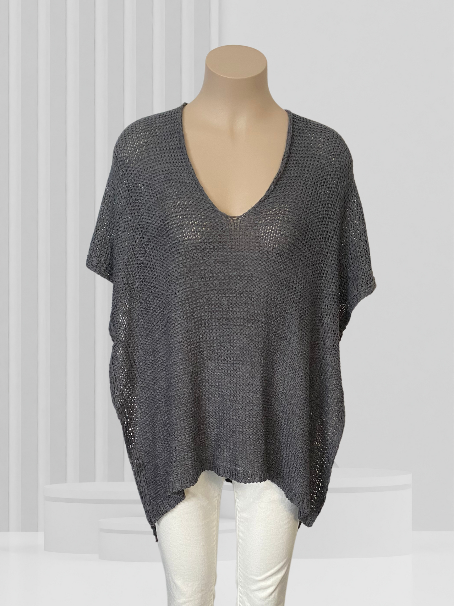 Eb & Ive Grey Top Size O/S