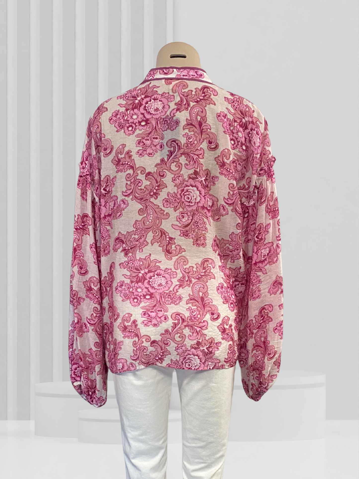 AUGUSTINE Pink Floral Top Size L