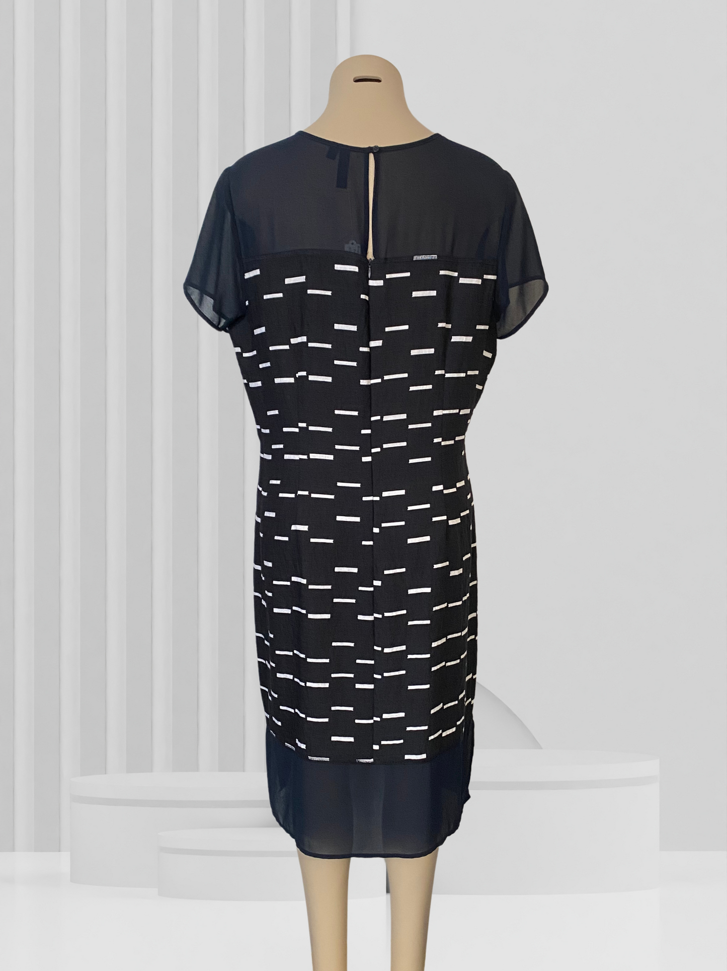 BLACKSTONE Navy & White Dress Size 14