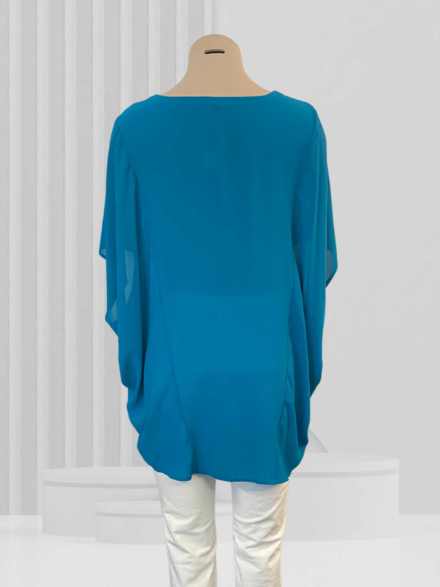 WHISTLE Blue Top Size 14?
