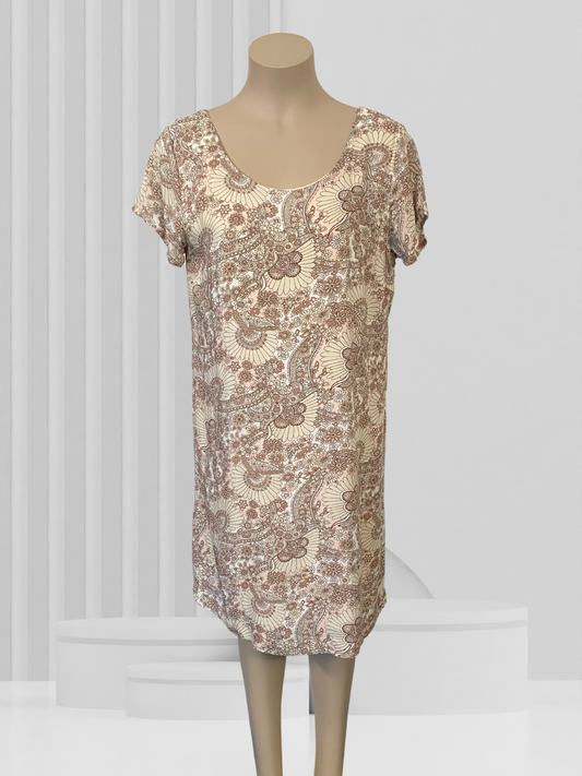 DDP Beige Dress Size L