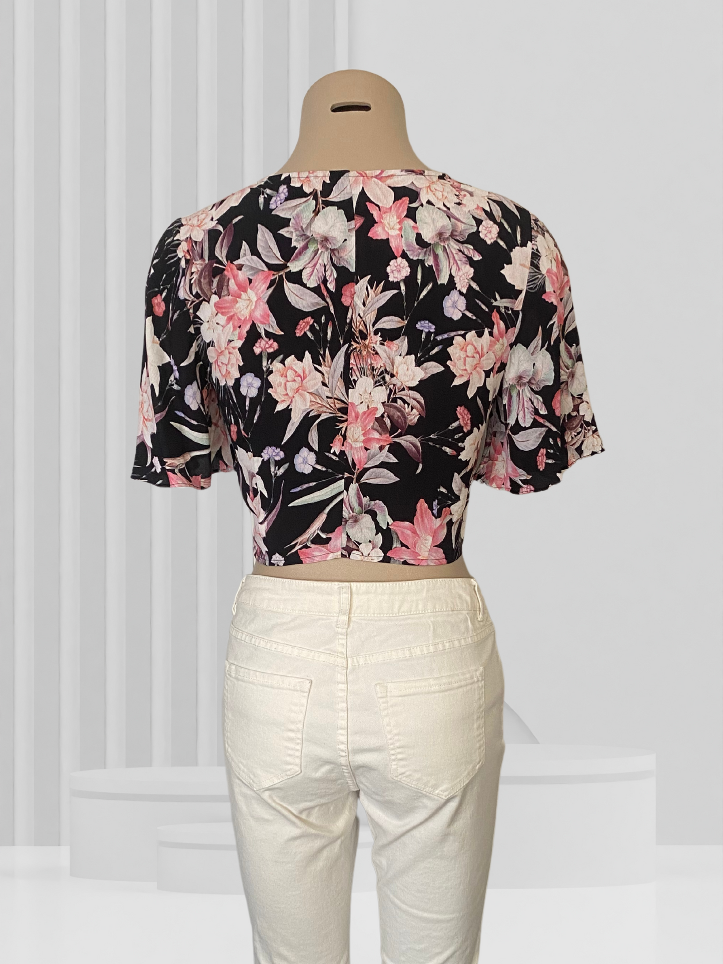 FOREVER NEW Floral Top Size 8