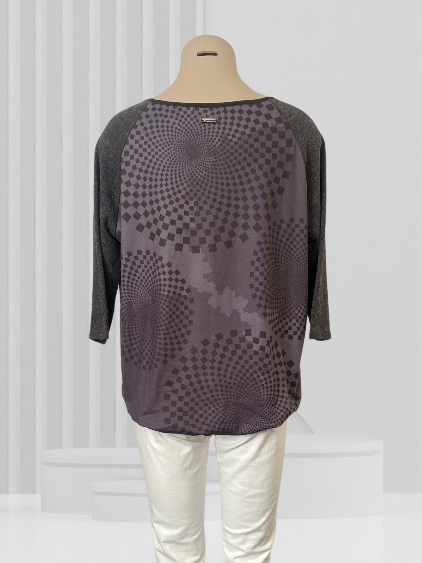 DEMOCRACY Multicoloured Top Size 14