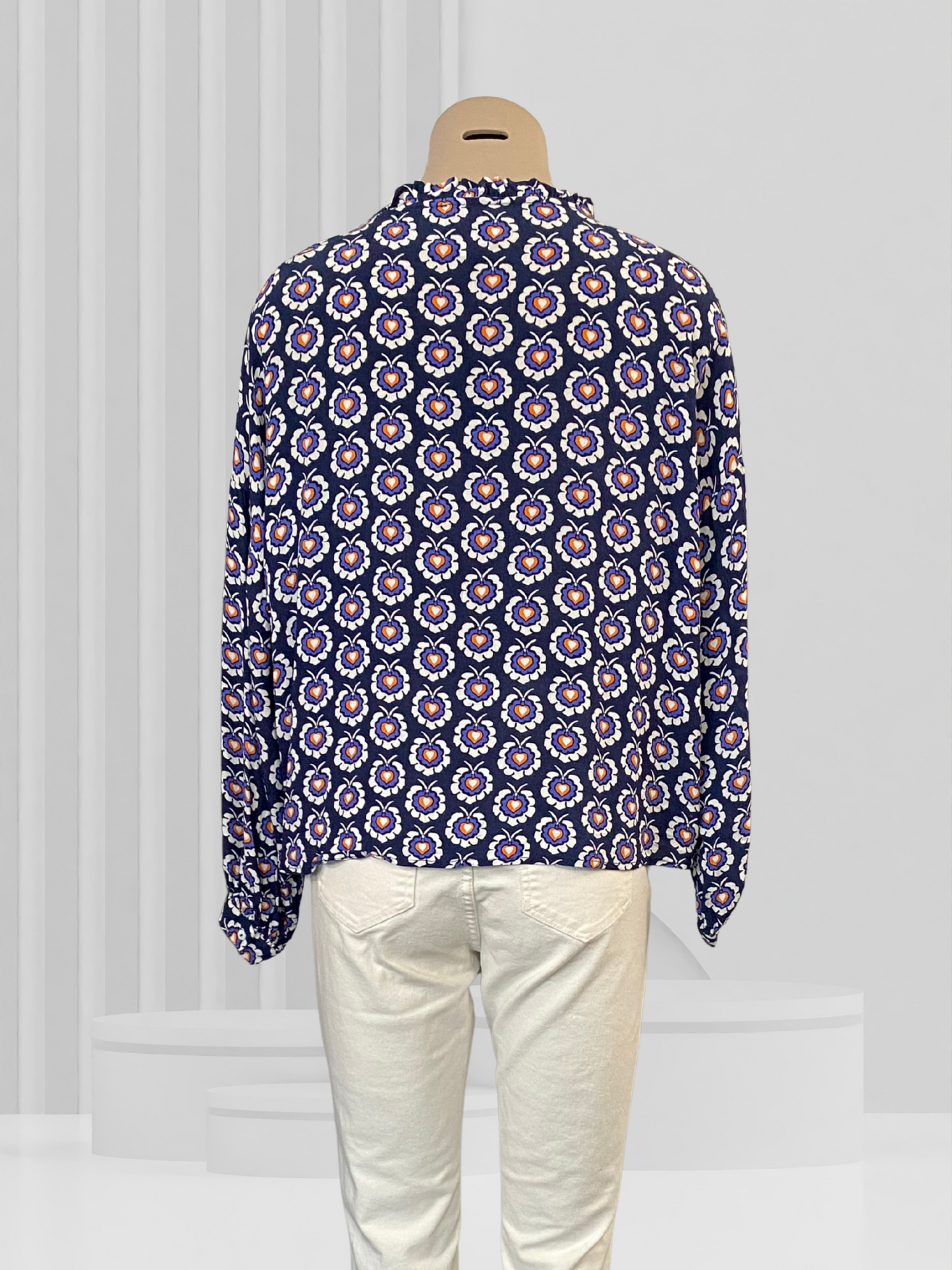 TUESDAY Navy Top Size 8