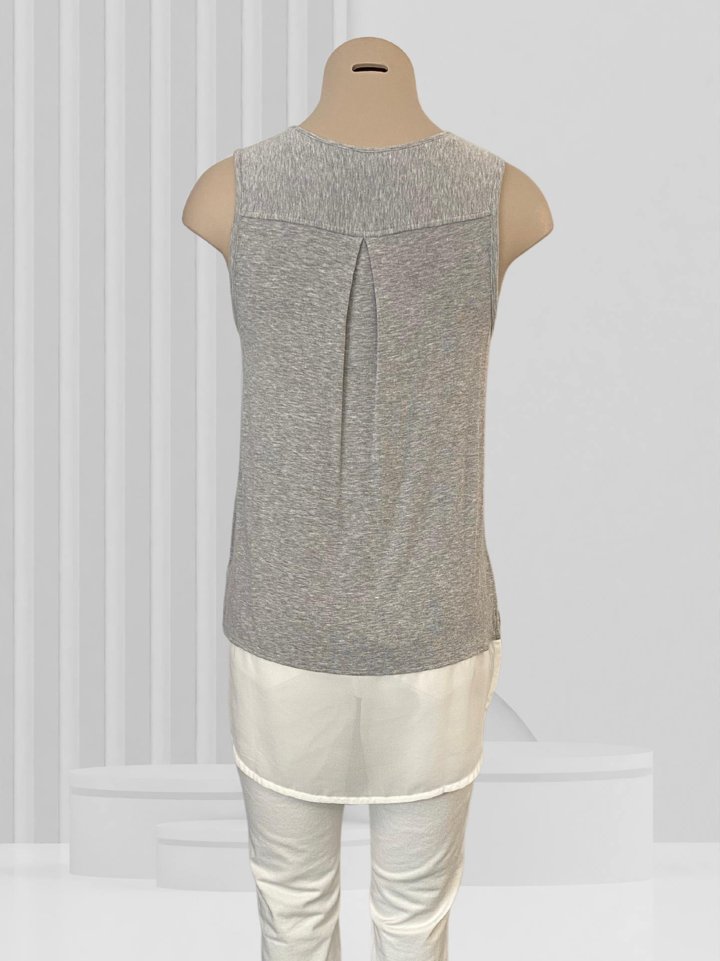 WITCHERY Grey & White Top Size XS