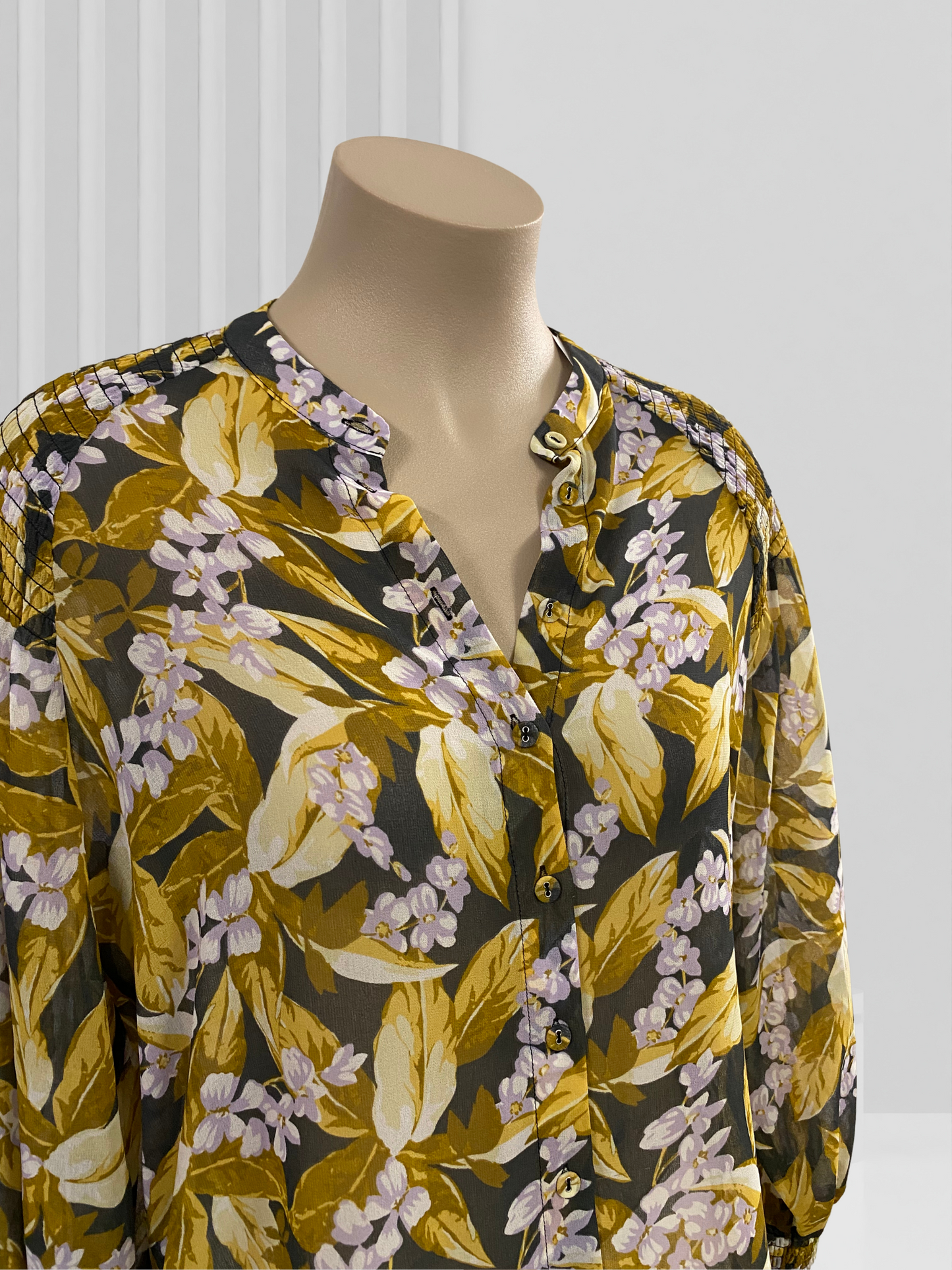 DECJUBA Mustard Floral Top Size 10