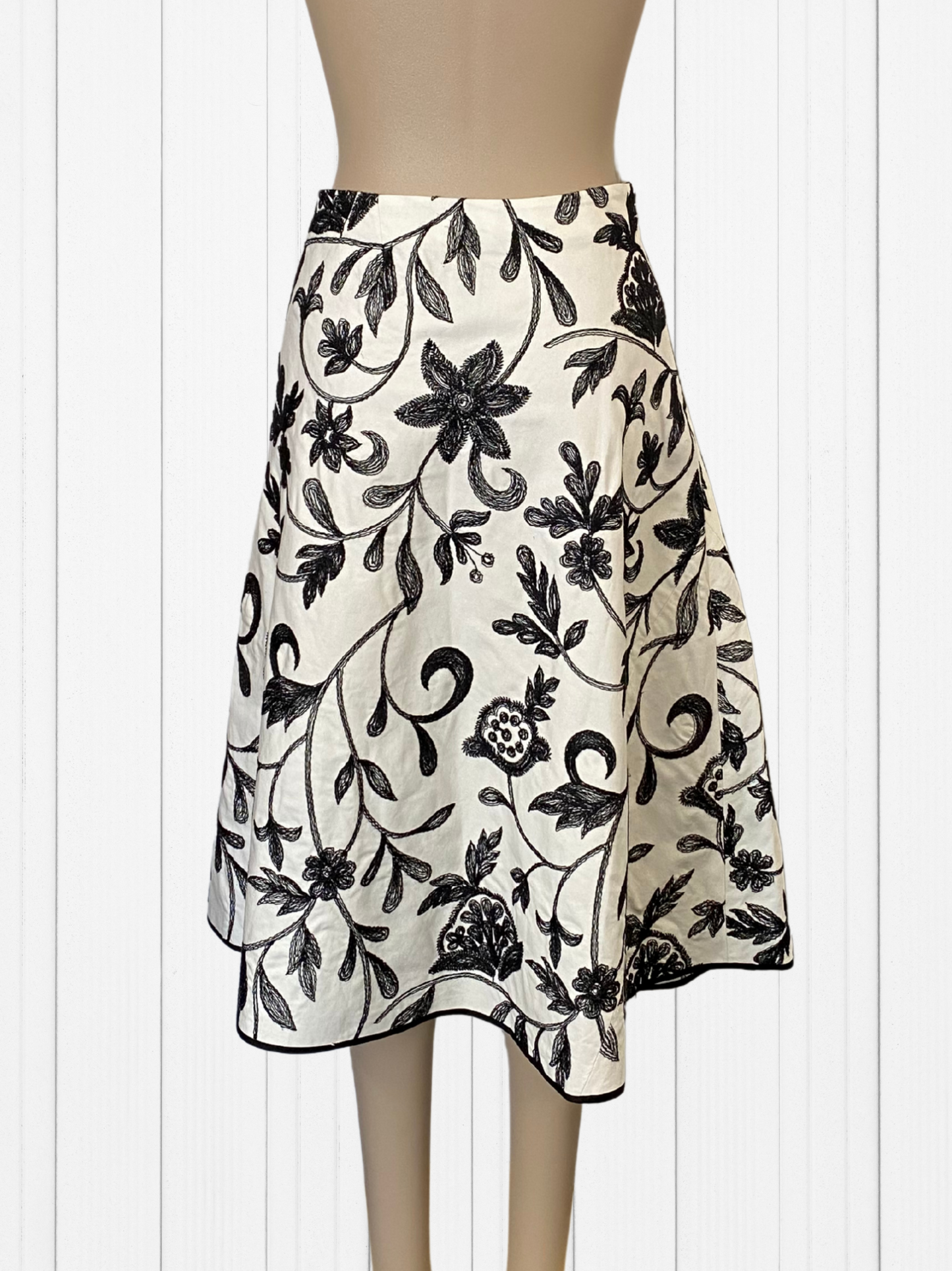 MARILYN SEYB Black & White Skirt Size 14