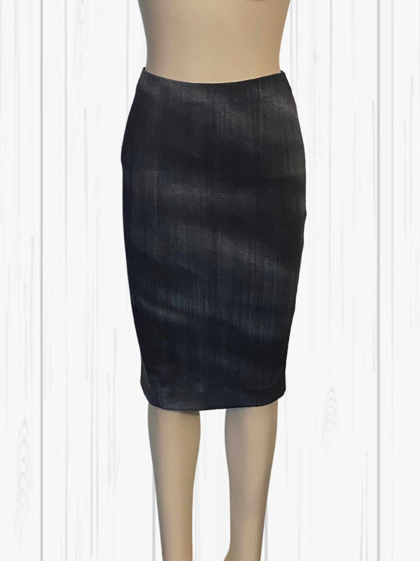 IVY BLU Grey Skirt Size 8