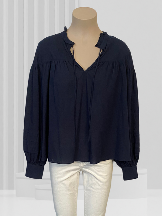 WHISTLE Navy Top Size 14