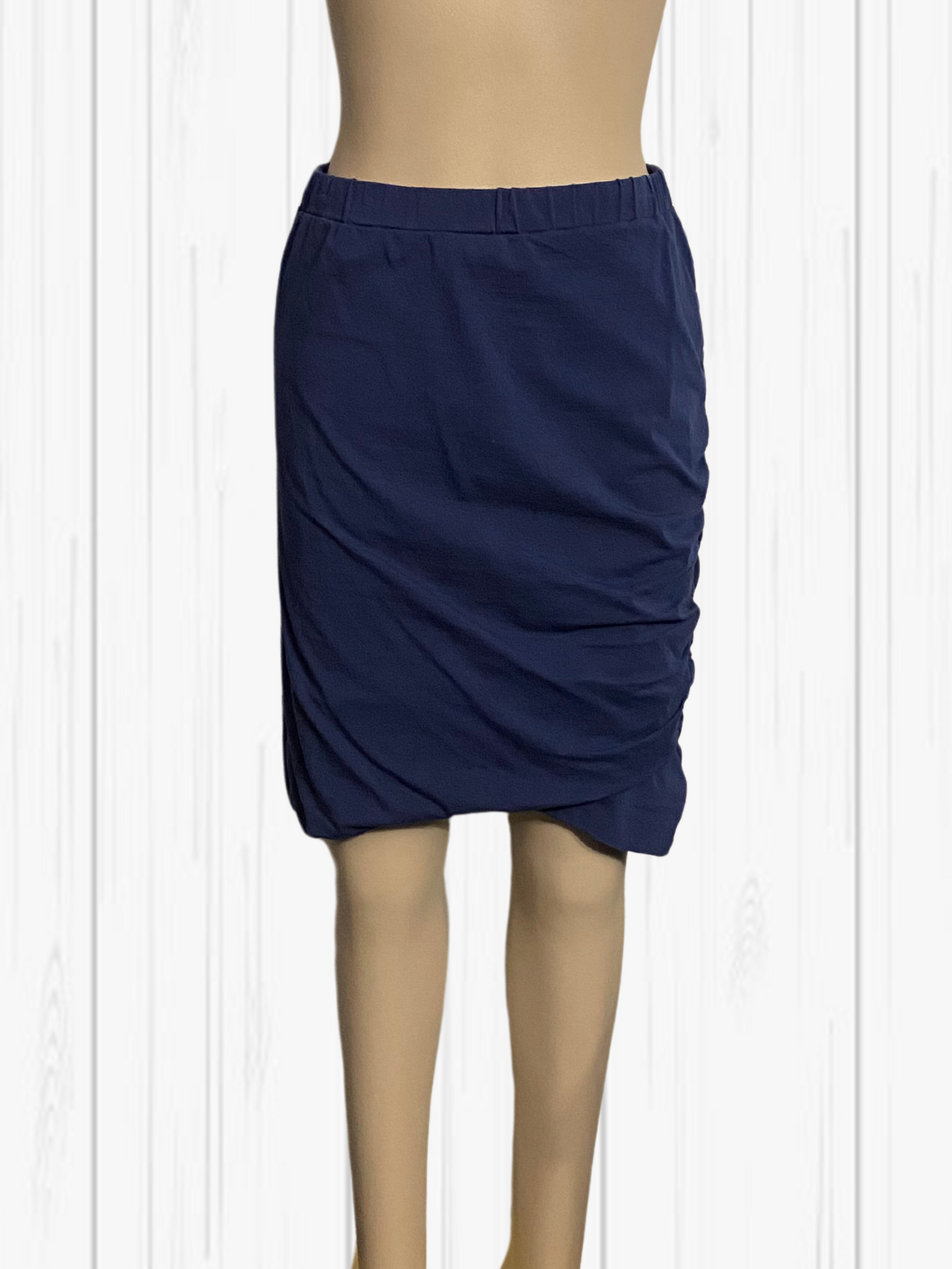 PRETTY BASICS BY AUGUSTINE Navy Skirt Size M