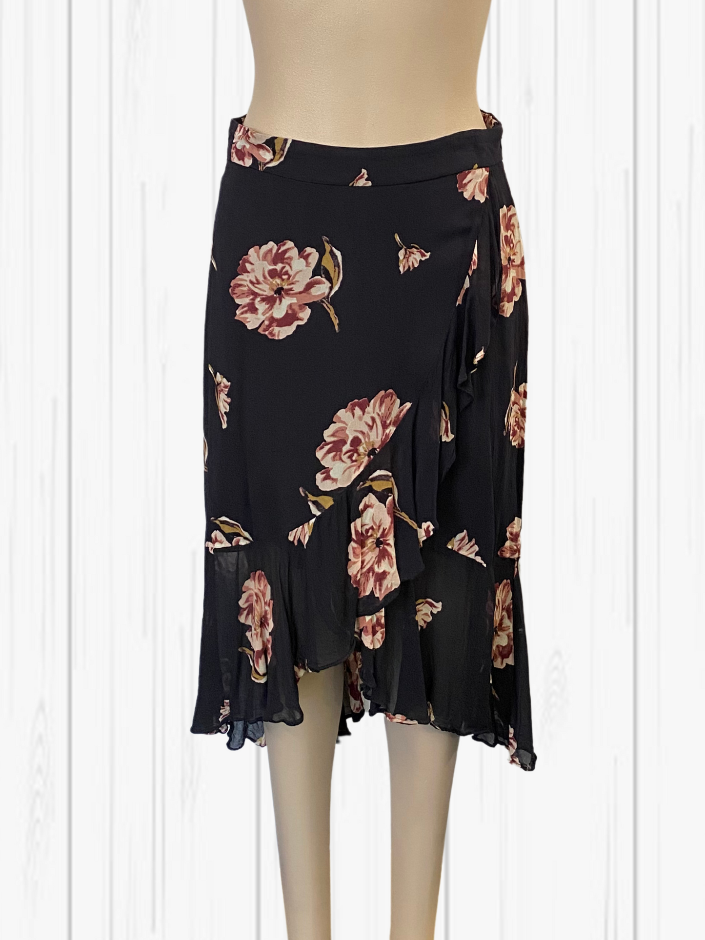 WITCHERY Black & Pink Floral Skirt Size 10