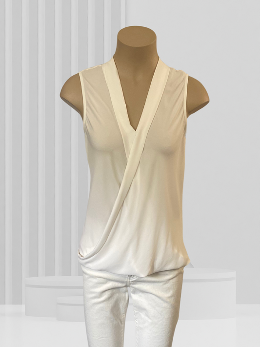 FOREVER NEW White Top Size 6