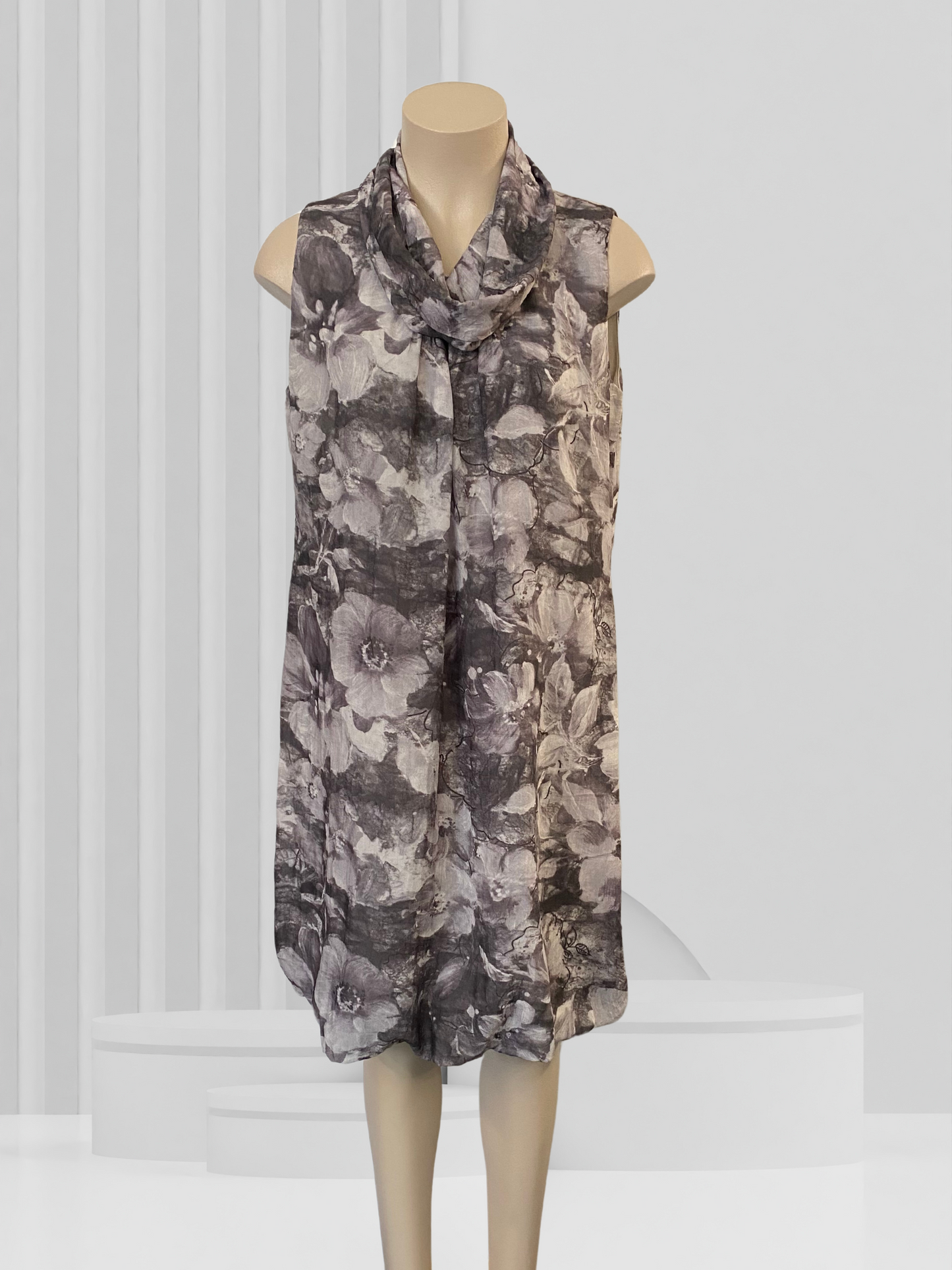 SCOPE Grey Floral Dress Size 12 - BNWT