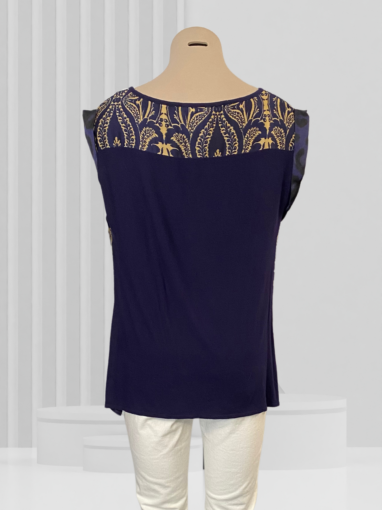 WALLIS Navy & Gold Top Size M