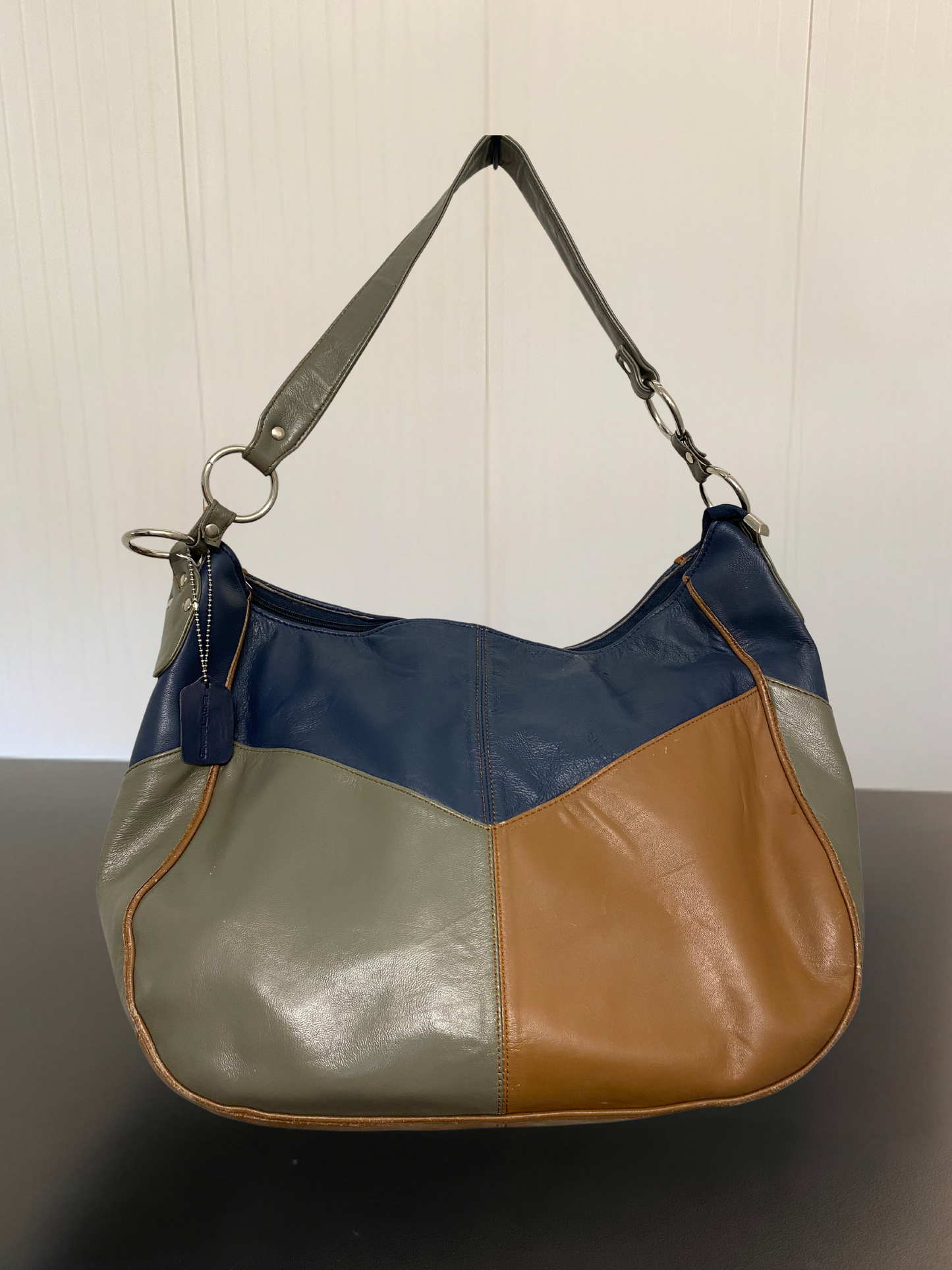 THE DESIGN EDGE Blue, Grey & Tan Handbag