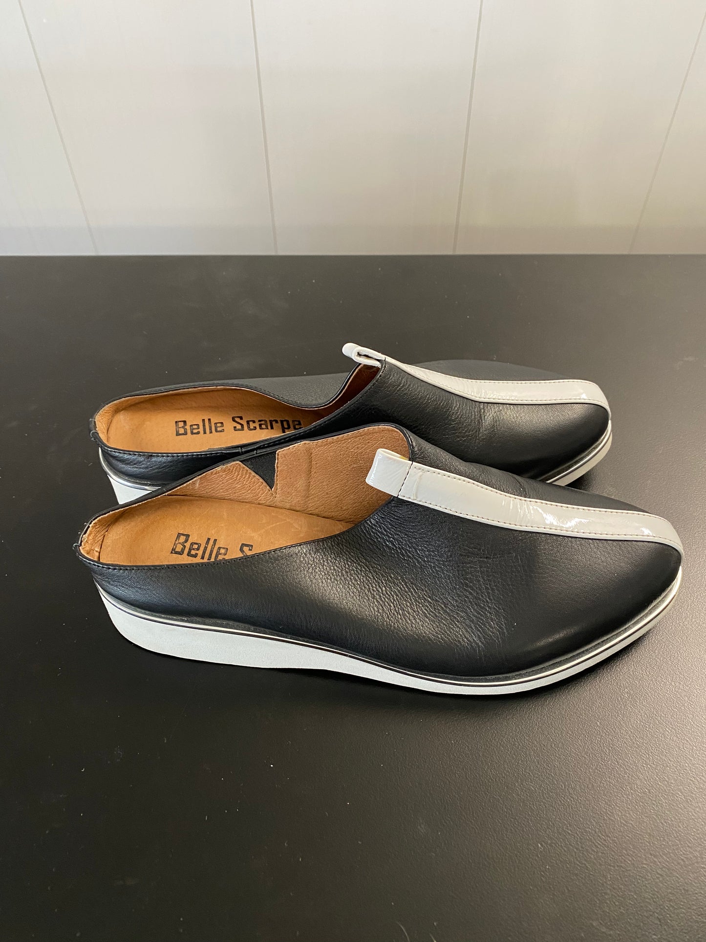 BELLE SCARPE Black & White Shoes Size 37